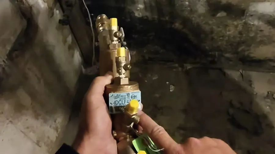 Gas shutoff valve and flexible connector in a crawl space for Gas Line Repair & Installation in Lakewood, CA
